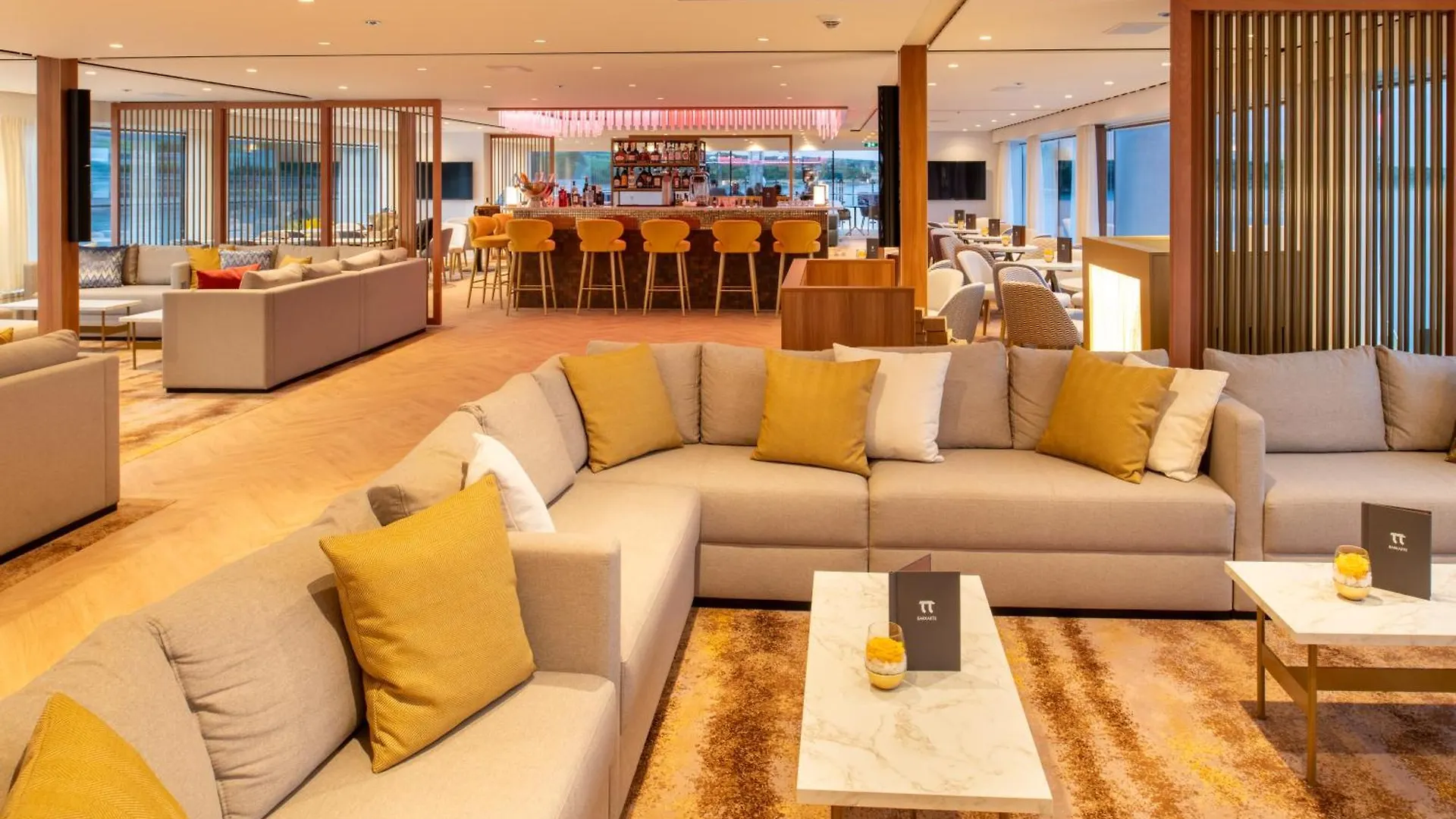 Thurgau Gold - Art Basel Riverboat Hotel I Ελβετία